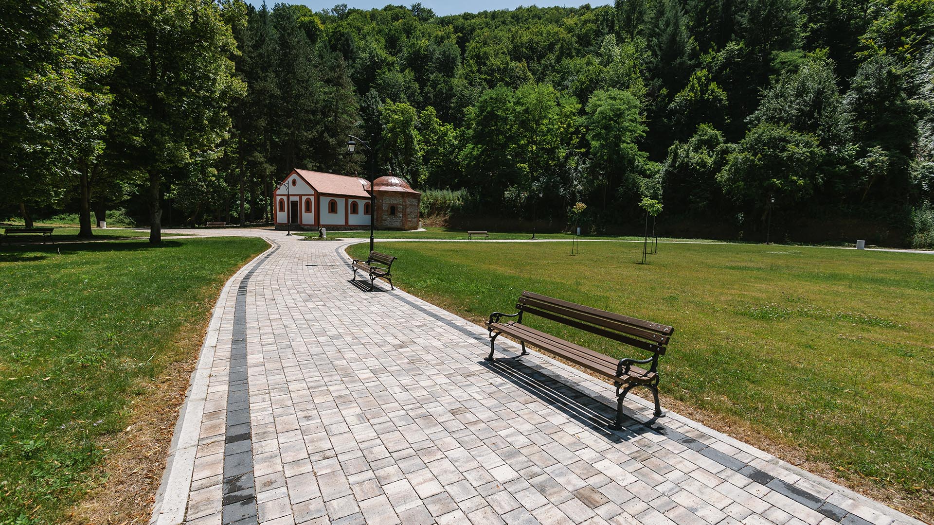 Kuršumlijska Banja | Šetnje stazama zdravlja